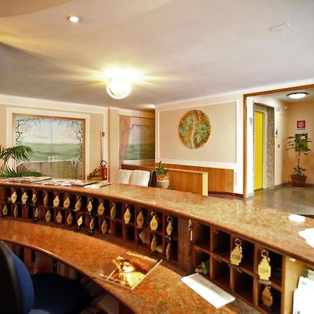 Hotel Cristal Bari Eksteriør billede