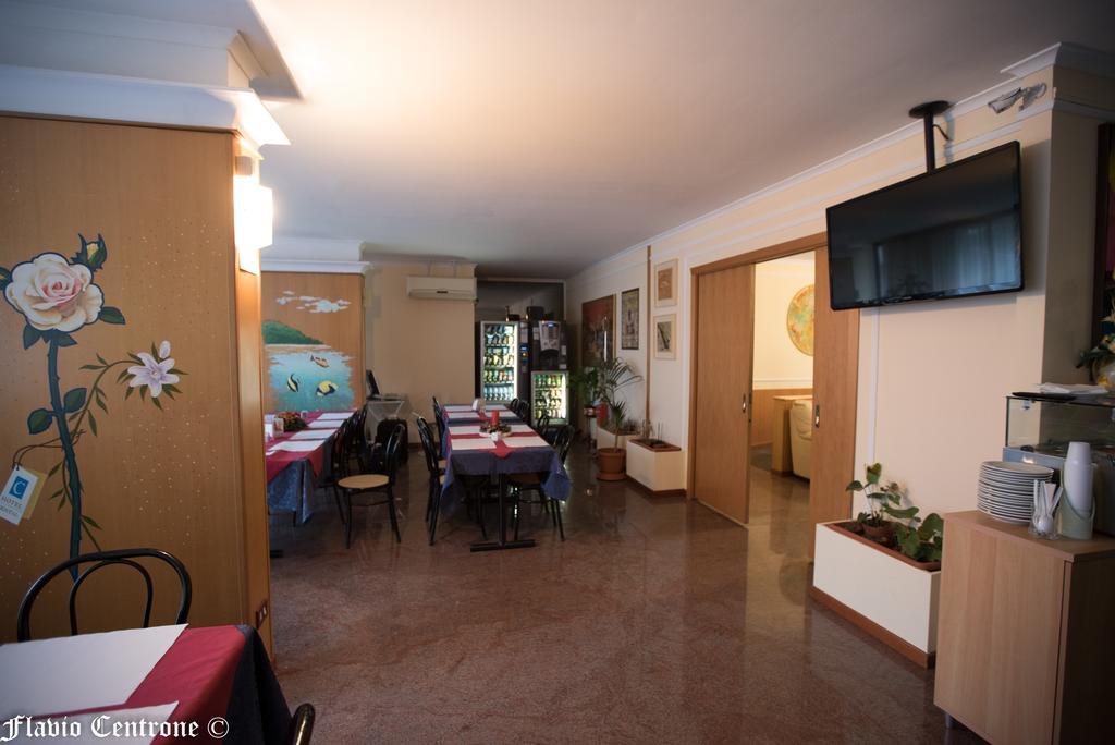 Hotel Cristal Bari Eksteriør billede
