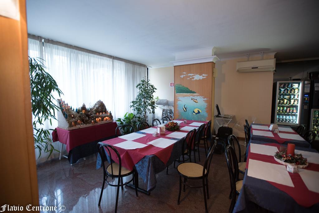 Hotel Cristal Bari Eksteriør billede